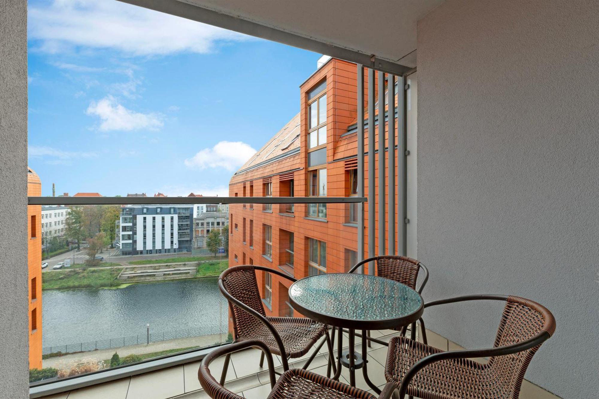 Aura - Riverside & Parking By Downtown Apartments Gdansk Luaran gambar